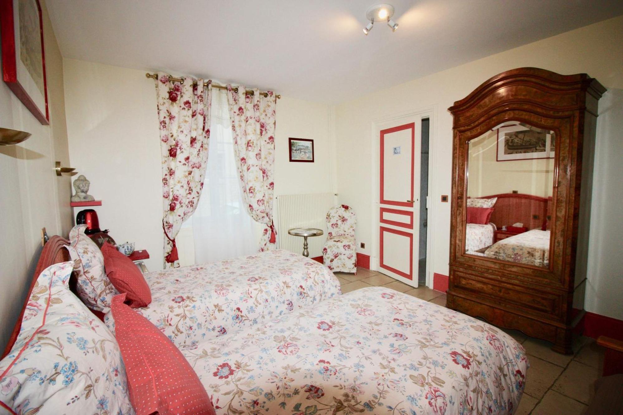 באיו Aggarthi Bed And Breakfast חדר תמונה