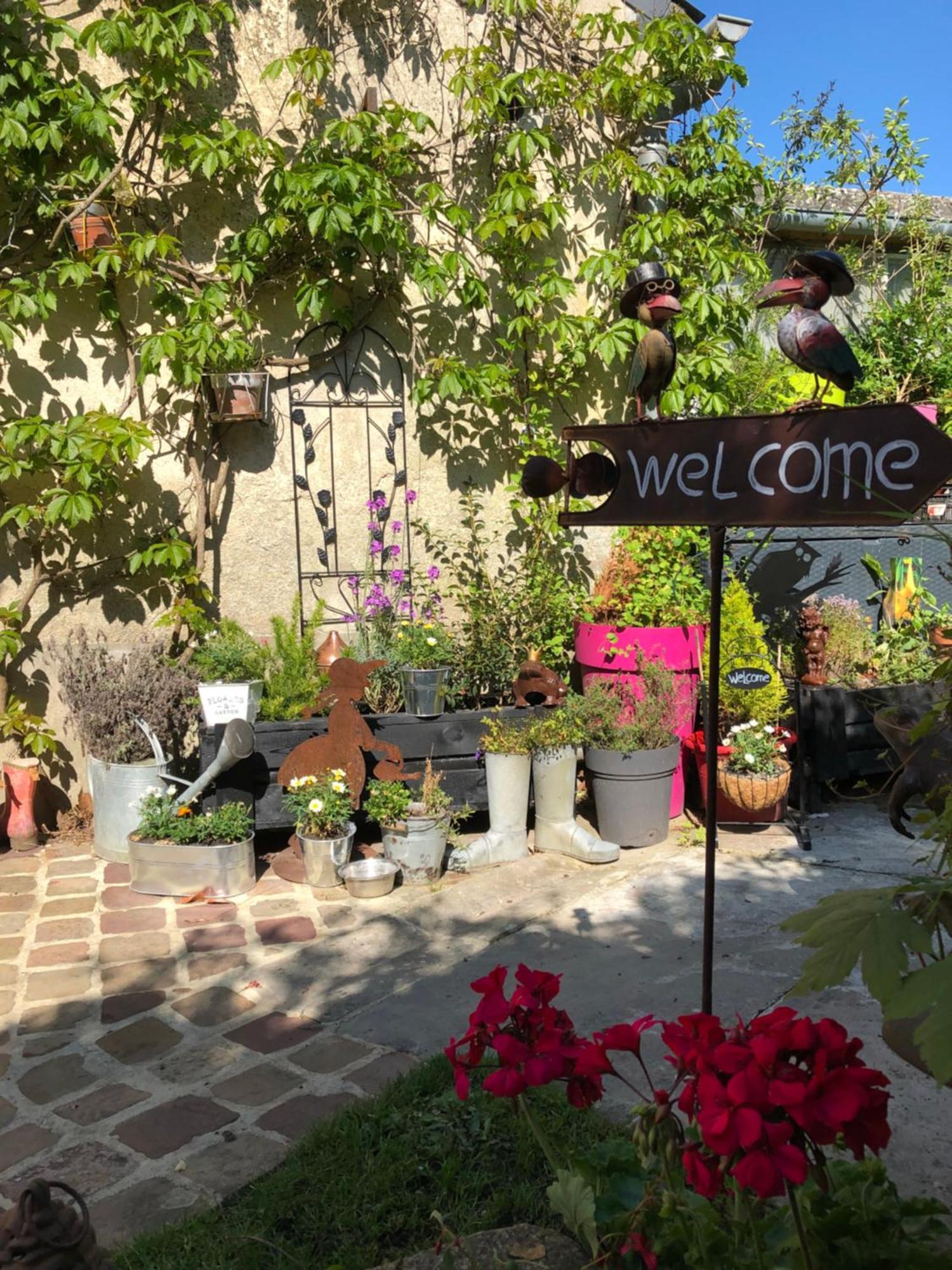 באיו Aggarthi Bed And Breakfast מראה חיצוני תמונה