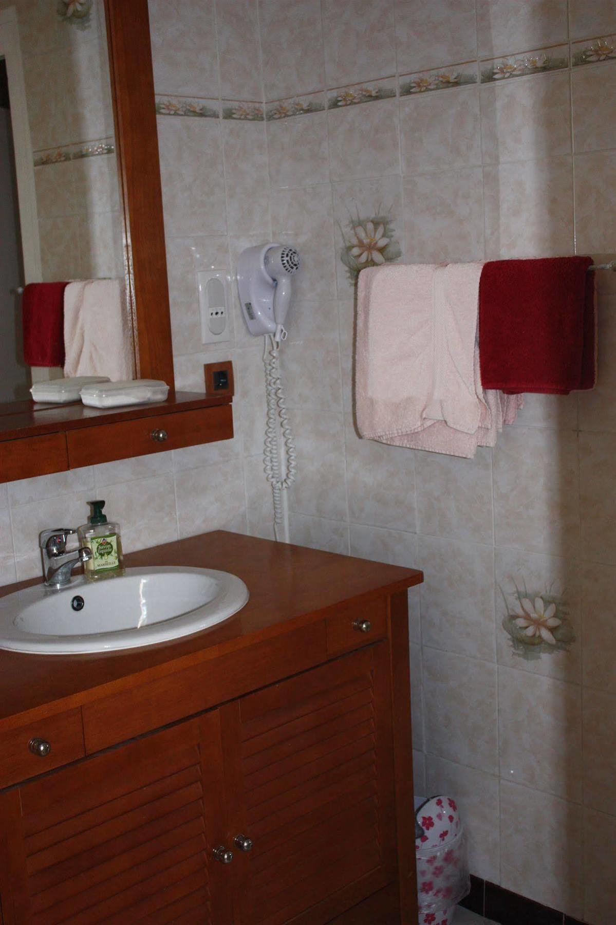 באיו Aggarthi Bed And Breakfast מראה חיצוני תמונה